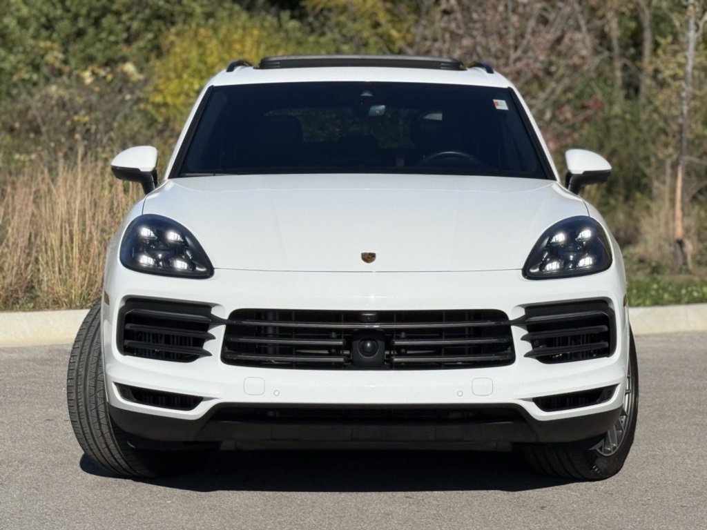 Used 2023 Porsche Cayenne image 2