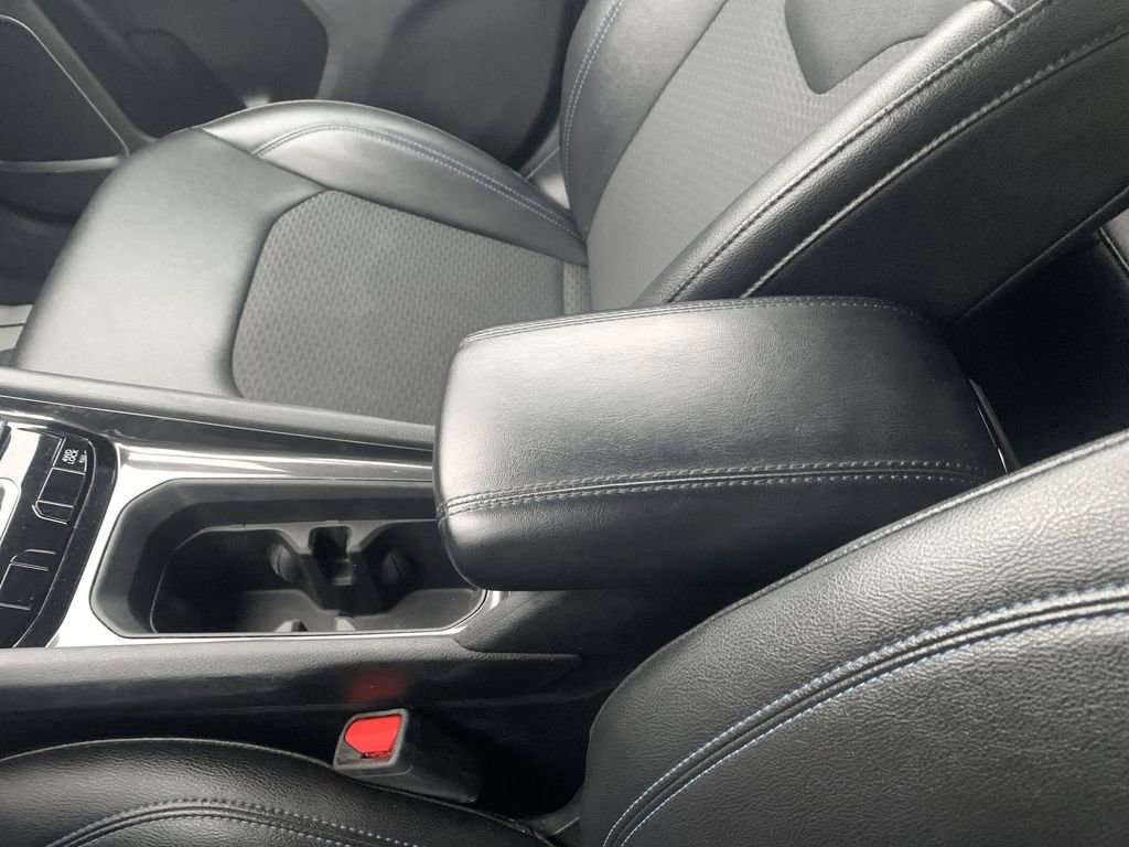 Used 2024 Jeep Compass Latitude image 21