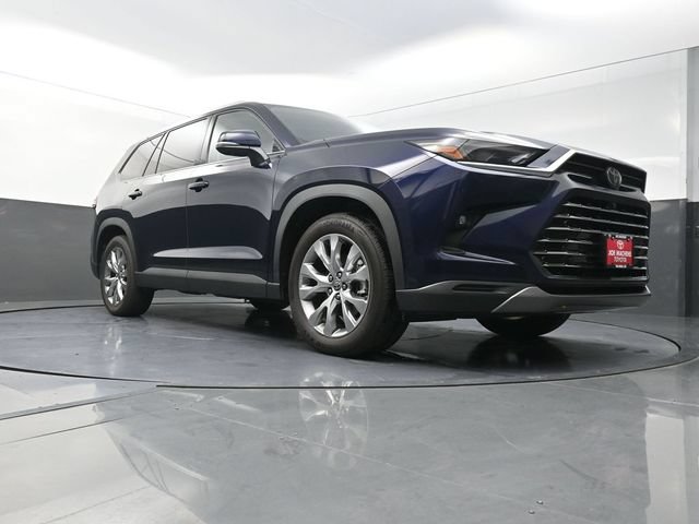 Used 2024 Toyota Grand Highlander AWD Hybrid image 31