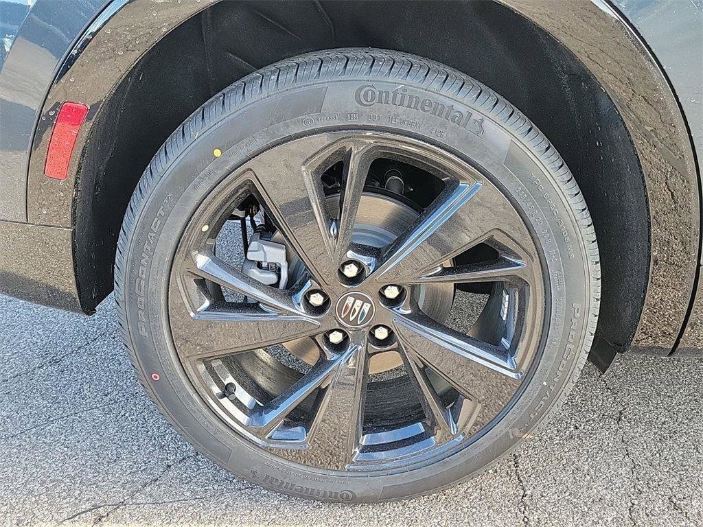 New 2026 Buick Envision Sport Touring image 6