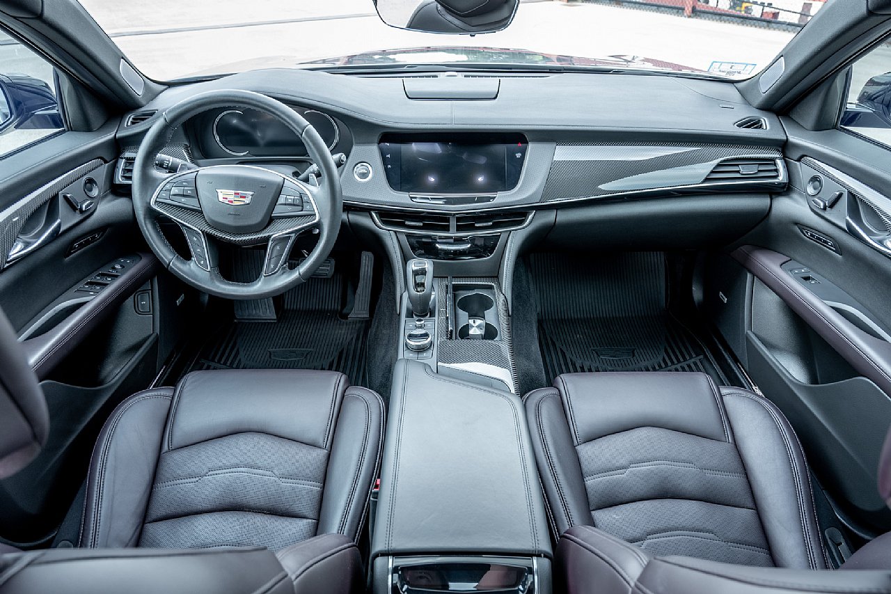 Used 2019 Cadillac CT6 V w/ Driver Assist Package AWD/4WD image 14