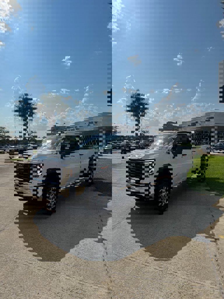 New 2025 GMC Sierra 2500 Pro w/ 1SA Pro Safety Plus Package image 4