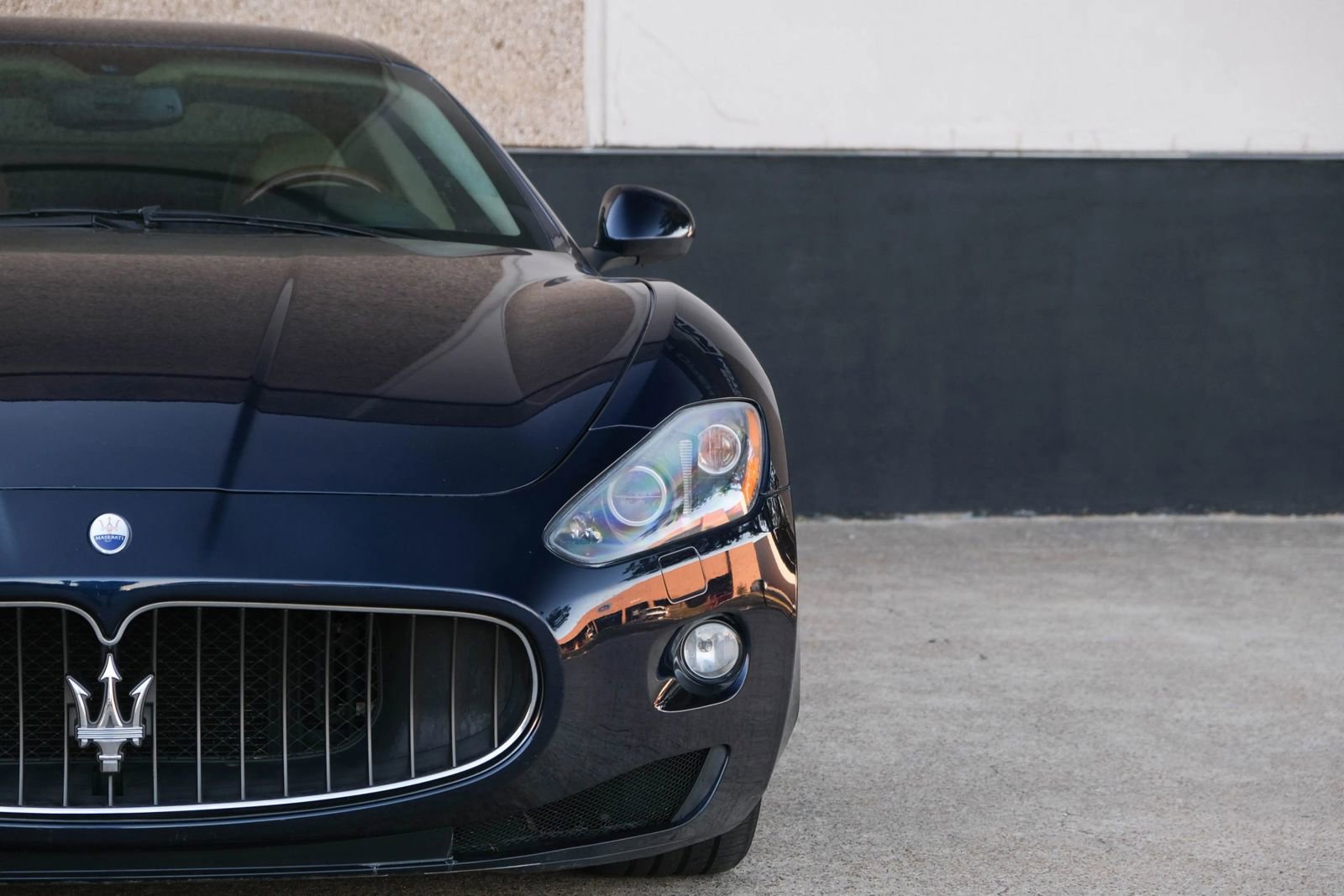 Used 2010 Maserati GranTurismo Coupe RWD image 3