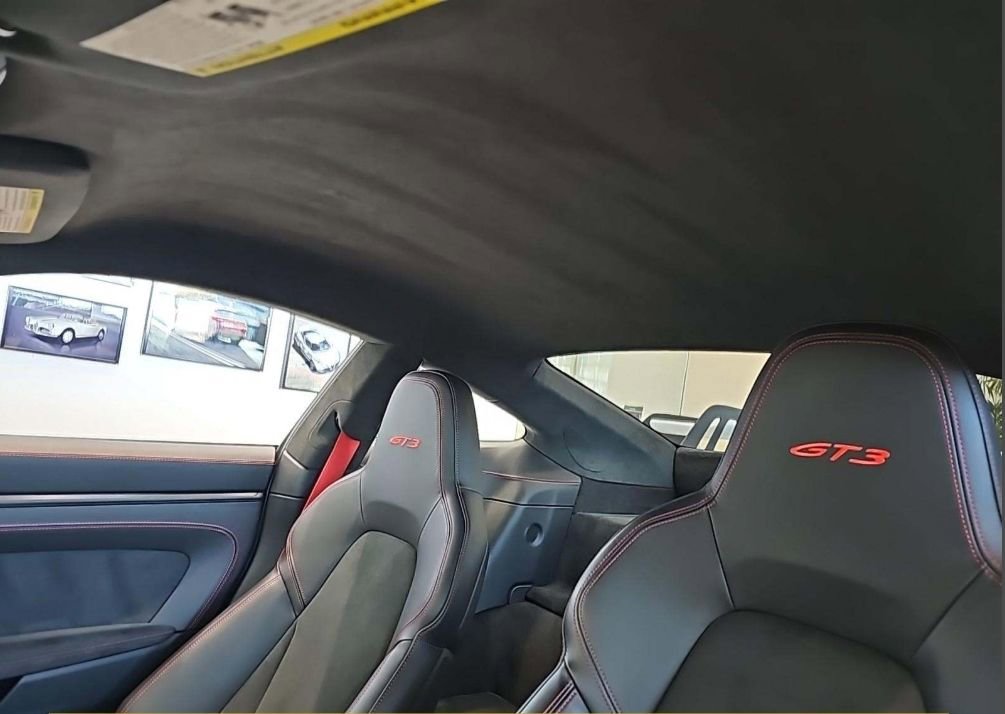 Used 2022 Porsche 911 GT3 RWD image 17