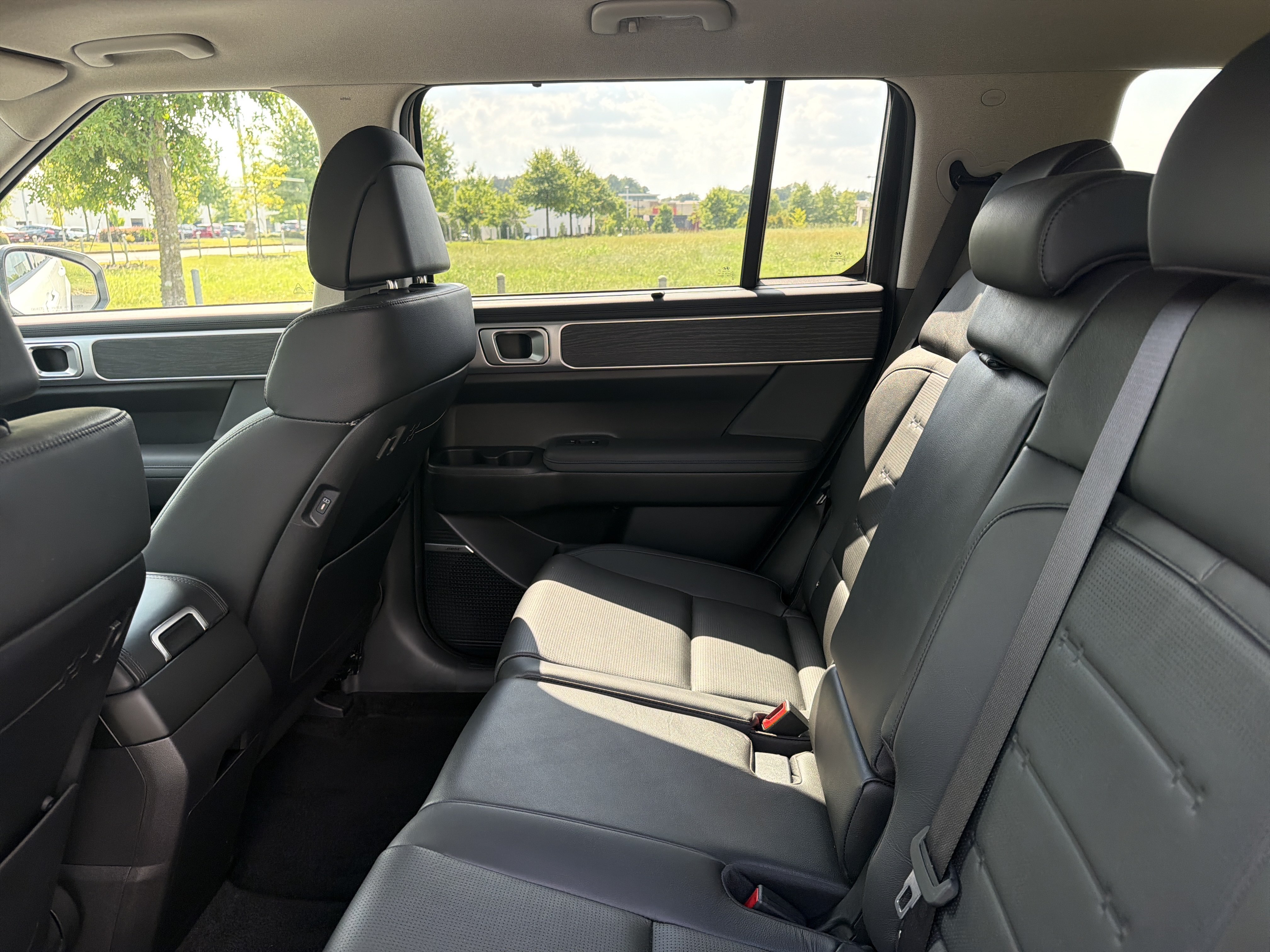Used 2024 Hyundai Santa Fe Limited FWD image 26