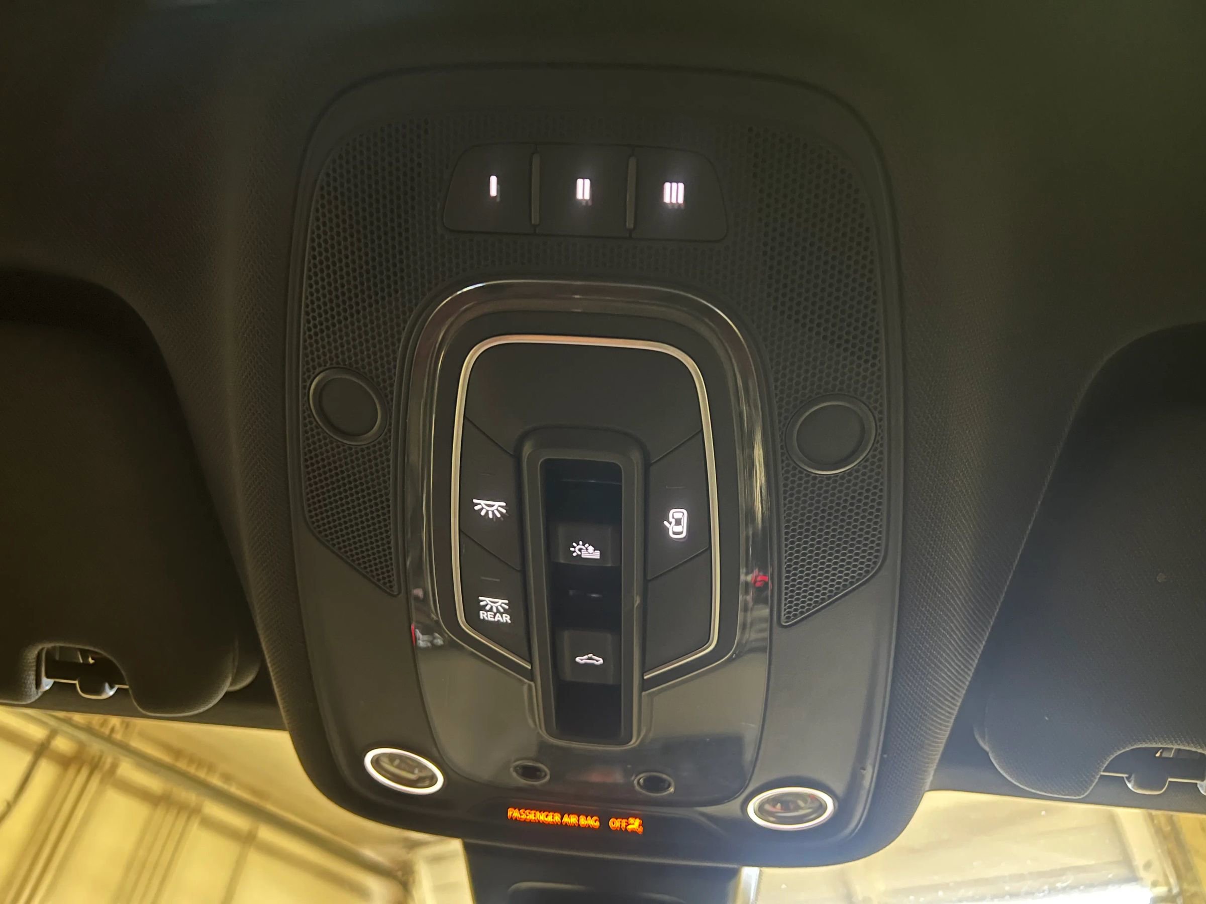 Used 2017 Audi Q7 3.0T Premium AWD/4WD image 22