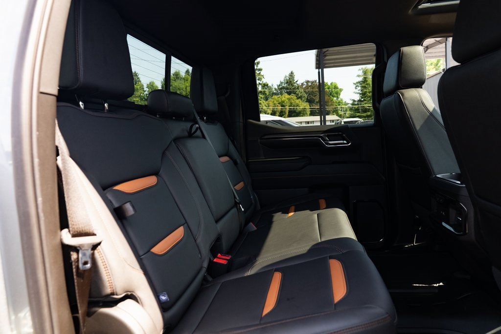 Used 2024 GMC Sierra 1500 AT4 w/ Technology Package image 23