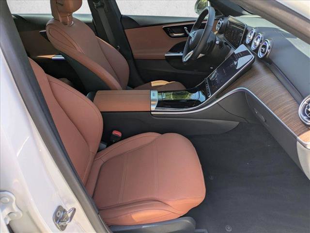 Used 2025 Mercedes-Benz C 300 4MATIC Sedan image 23
