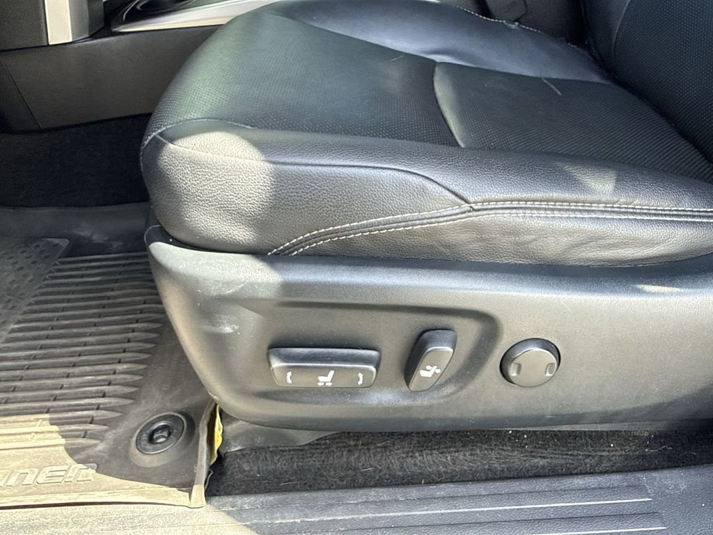 Used 2023 Toyota 4Runner Limited image 14