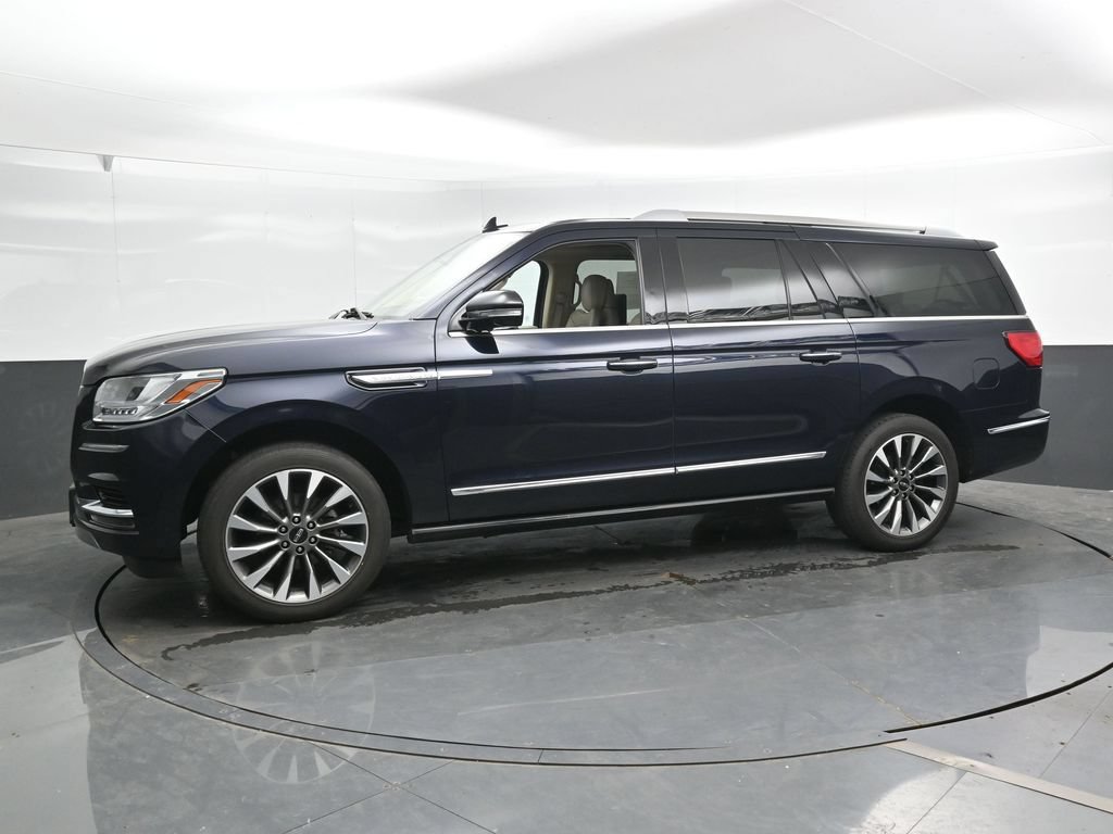 Used 2021 Lincoln Navigator L Reserve w/ Luxury Package AWD/4WD image 9