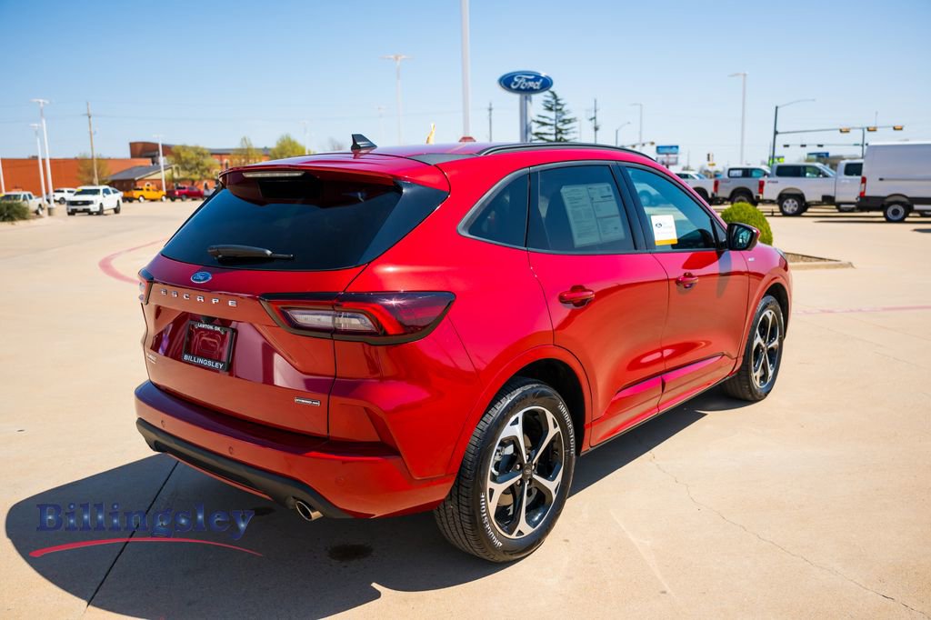 Certified 2024 Ford Escape ST-Line Elite image 7