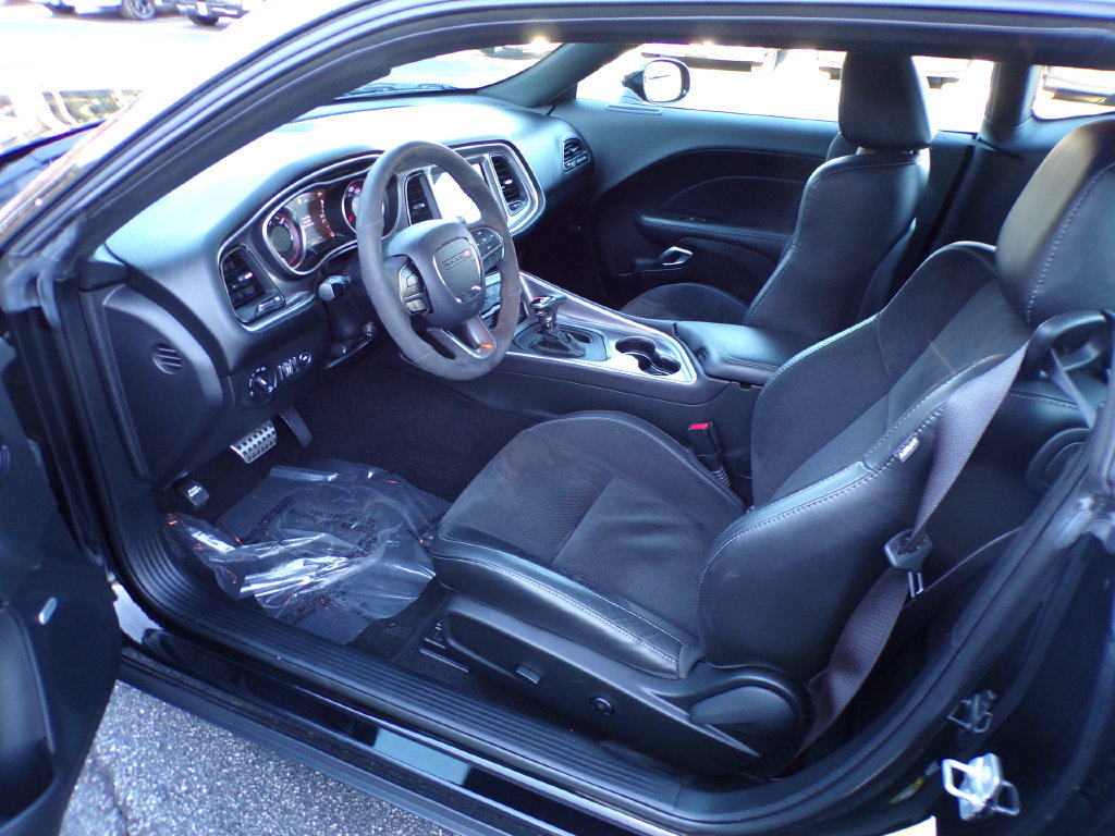 Used 2019 Dodge Challenger R/T Scat Pack w/ 1320 Drag Pack RWD image 13