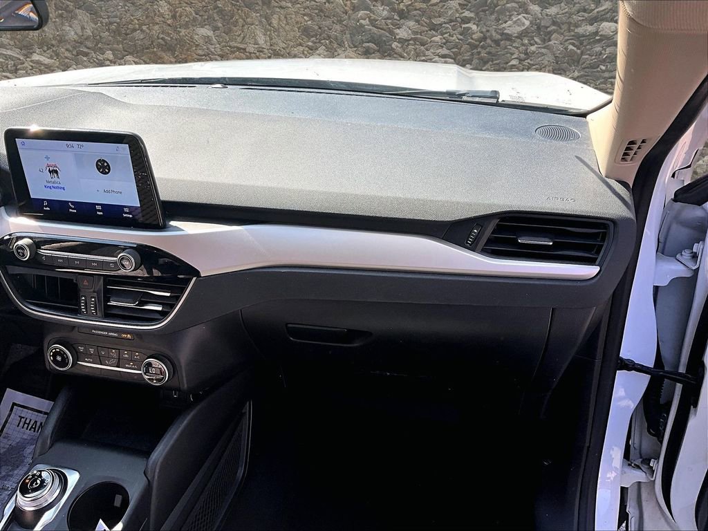 Used 2020 Ford Escape SE image 14