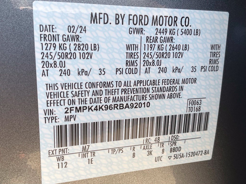 Used 2024 Ford Edge Titanium w/ Equipment Group 301A AWD/4WD image 52