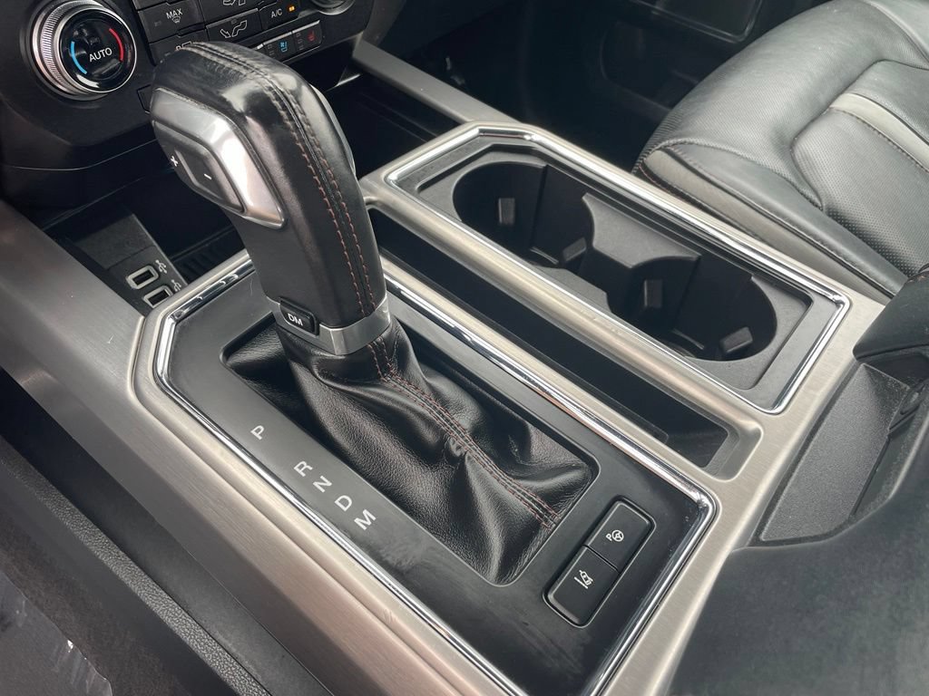 Used 2018 Ford F150 Platinum w/ Equipment Group 701A Luxury AWD/4WD image 26