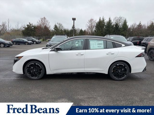 New 2026 Nissan Sentra SR w/ SR Premium Package FWD image 5