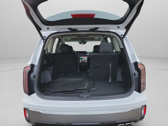 Certified 2025 Kia Telluride EX w/ EX Captain's Chair Package FWD image 25