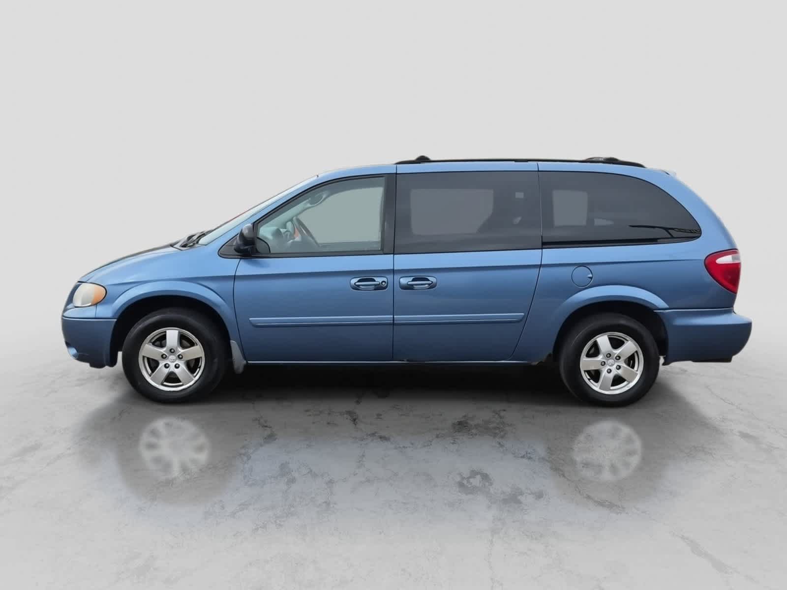 Used 2007 Dodge Grand Caravan SXT FWD image 5
