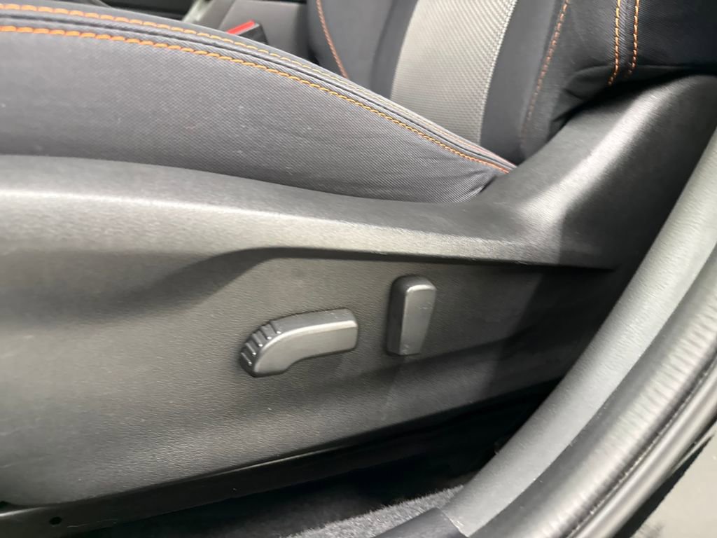 Certified 2021 Subaru Crosstrek 2.0i Premium w/ Moonroof Package image 13