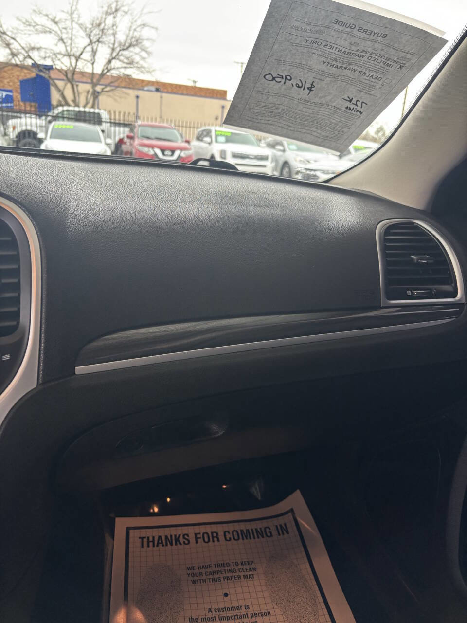 Used 2019 Chrysler 300 Touring image 11