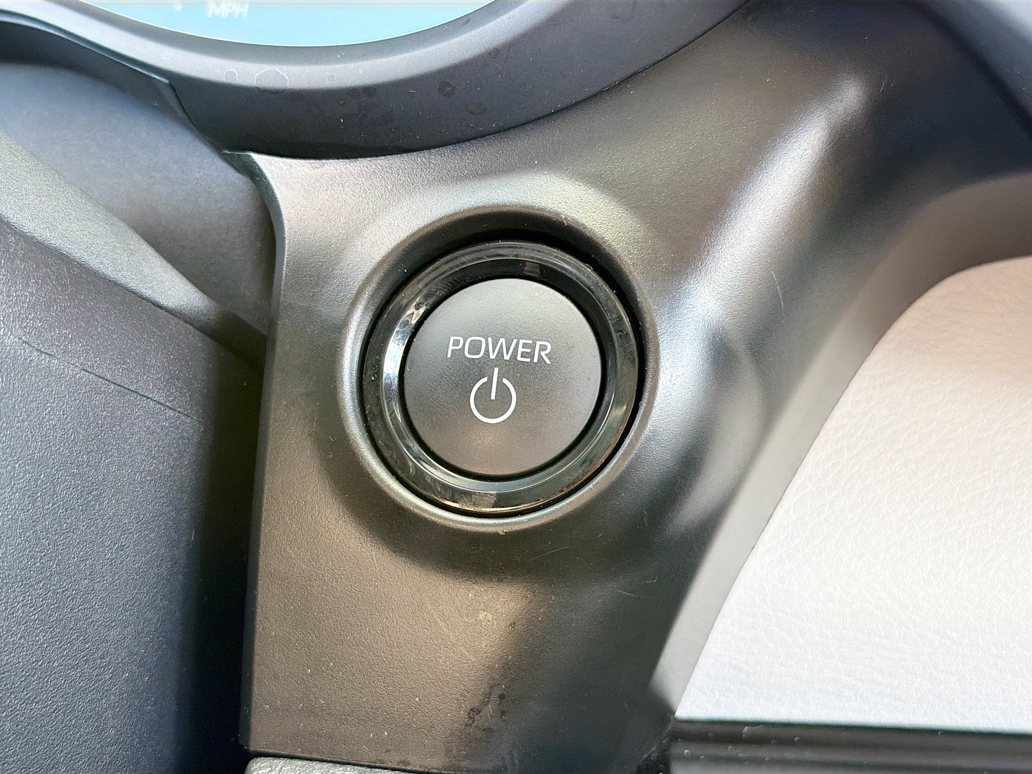 Certified 2026 Toyota Sienna LE FWD image 10