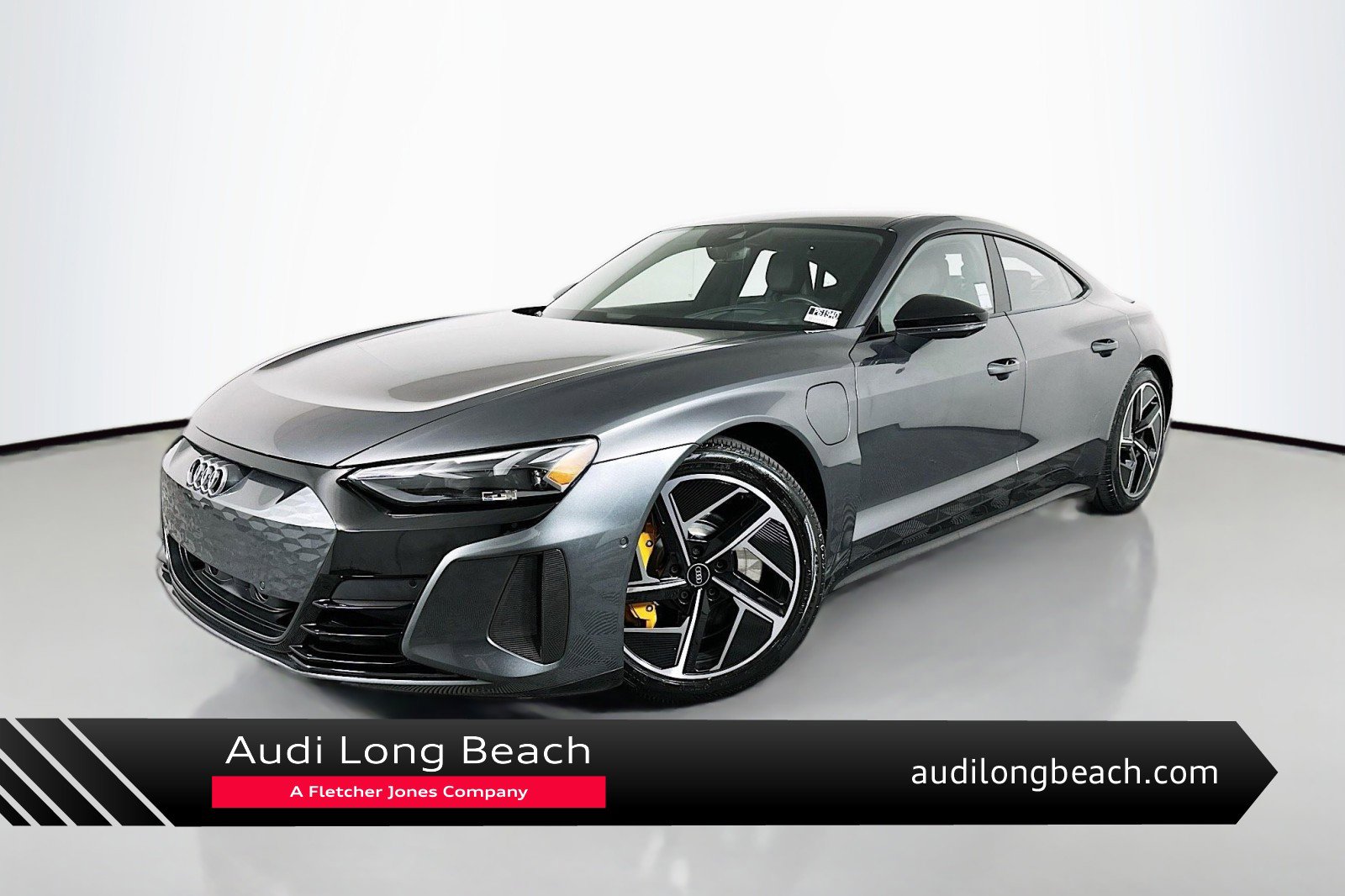 Used 2023 Audi RS e-tron GT AWD/4WD image 1