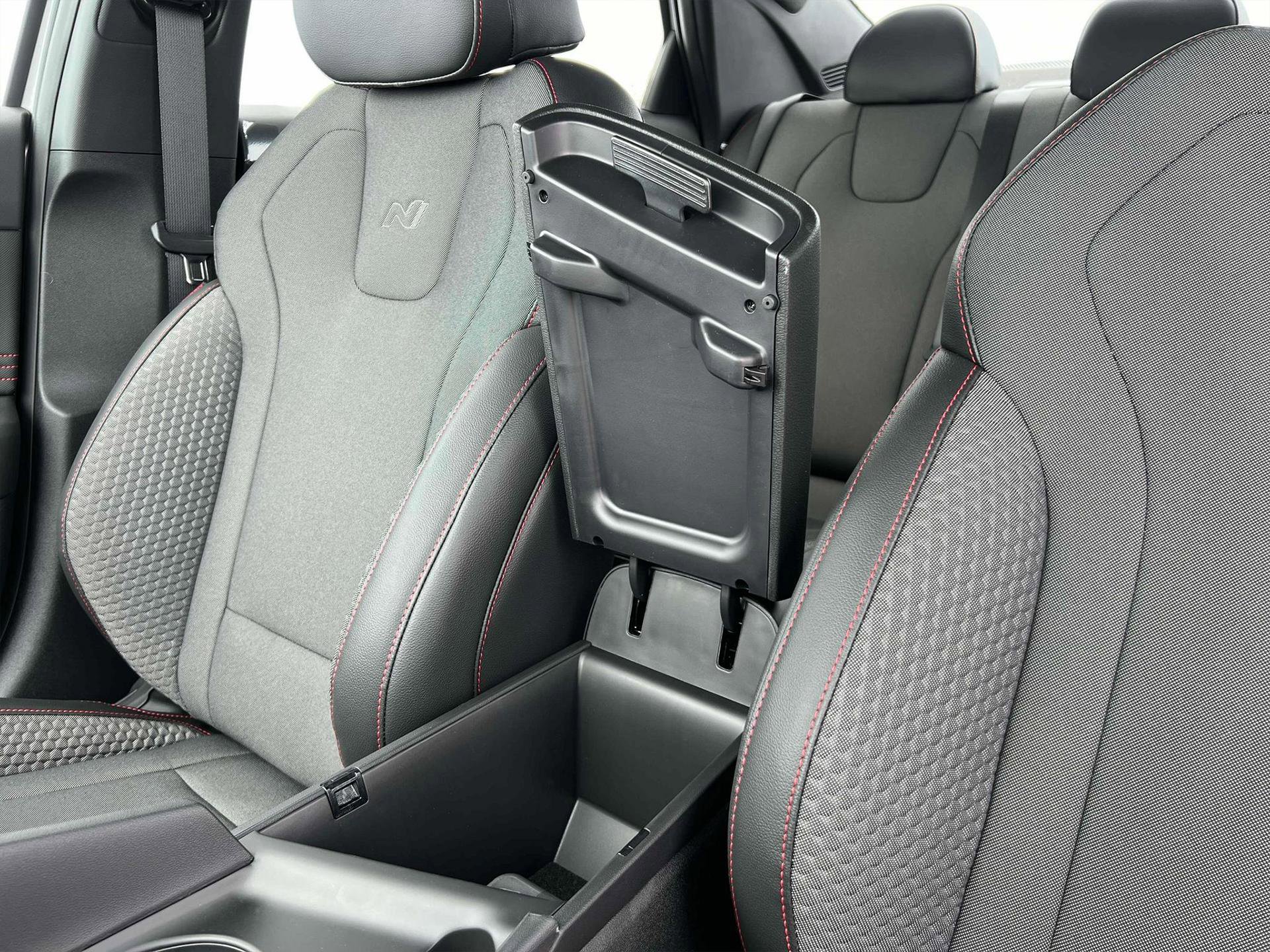 New 2025 Hyundai Elantra N Line image 18