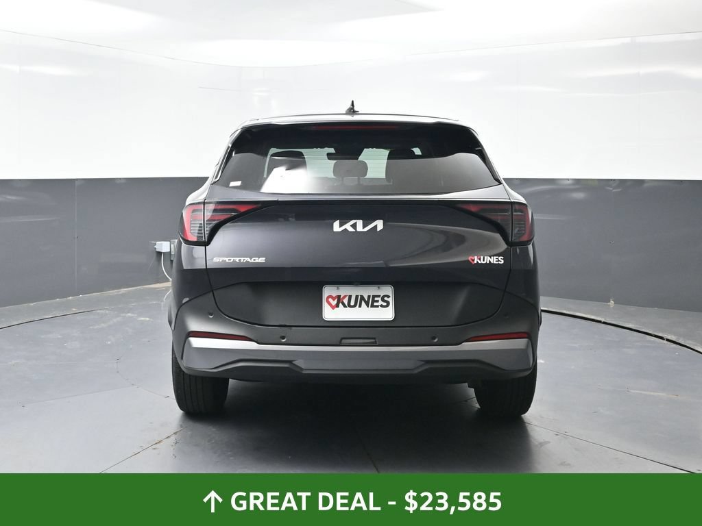 Used 2026 Kia Sportage LX FWD image 13