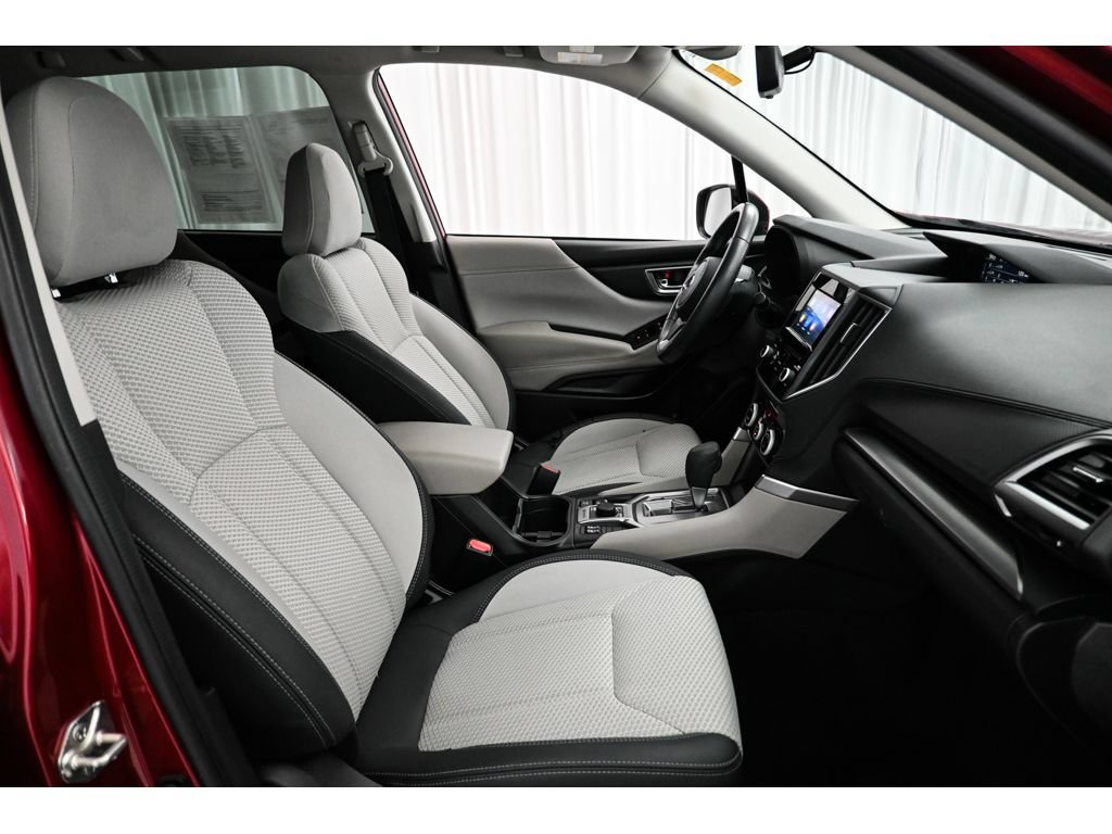 Used 2021 Subaru Forester Premium AWD/4WD image 18