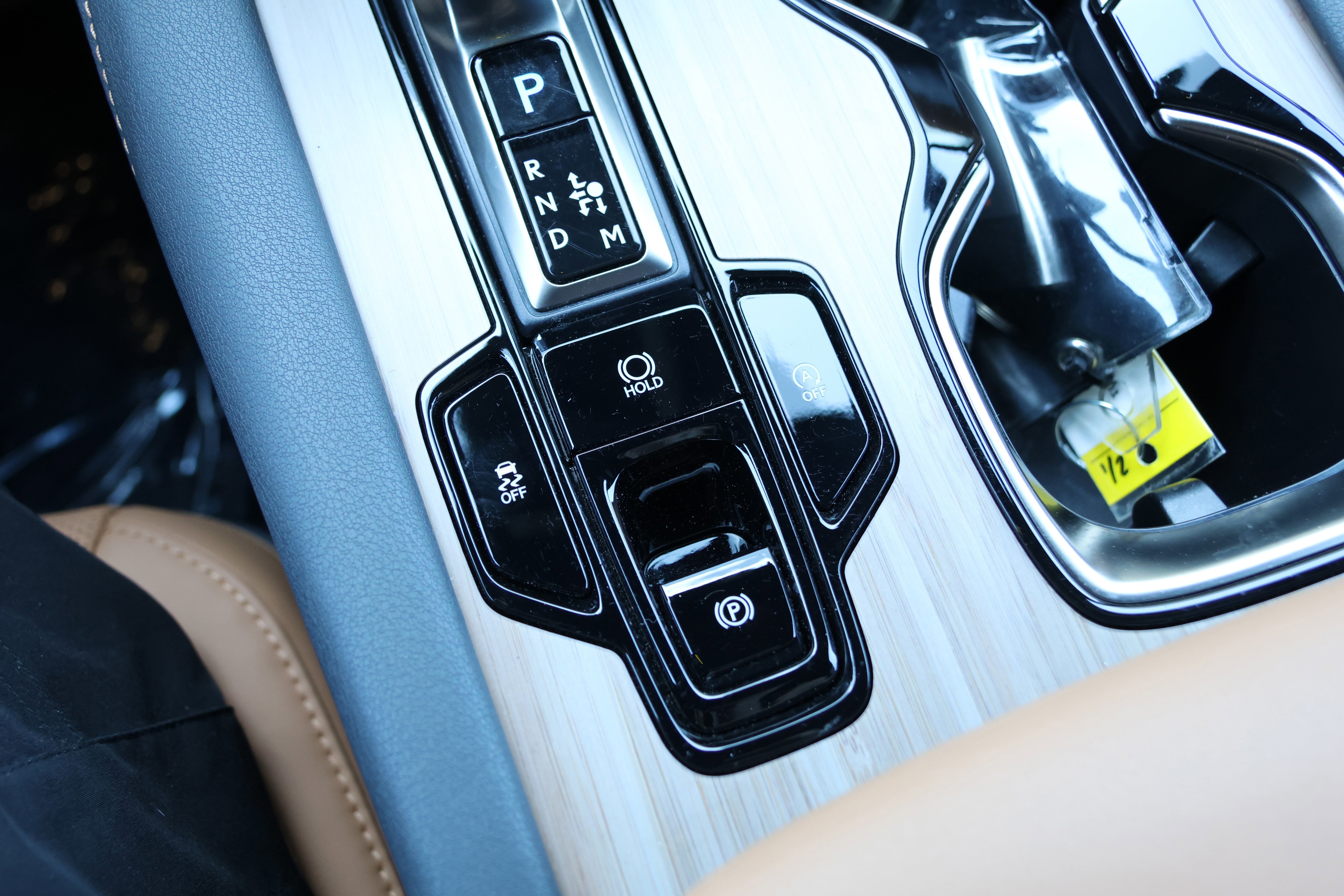 Used 2025 Lexus RX 350 Premium w/ Accessory Package (Z1) image 29