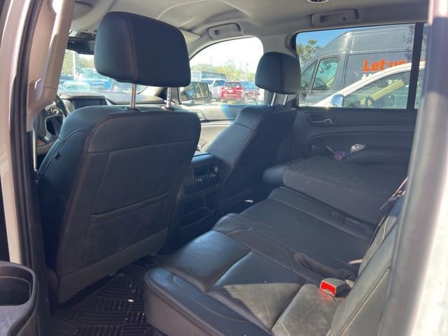 Used 2019 Chevrolet Suburban LT image 6
