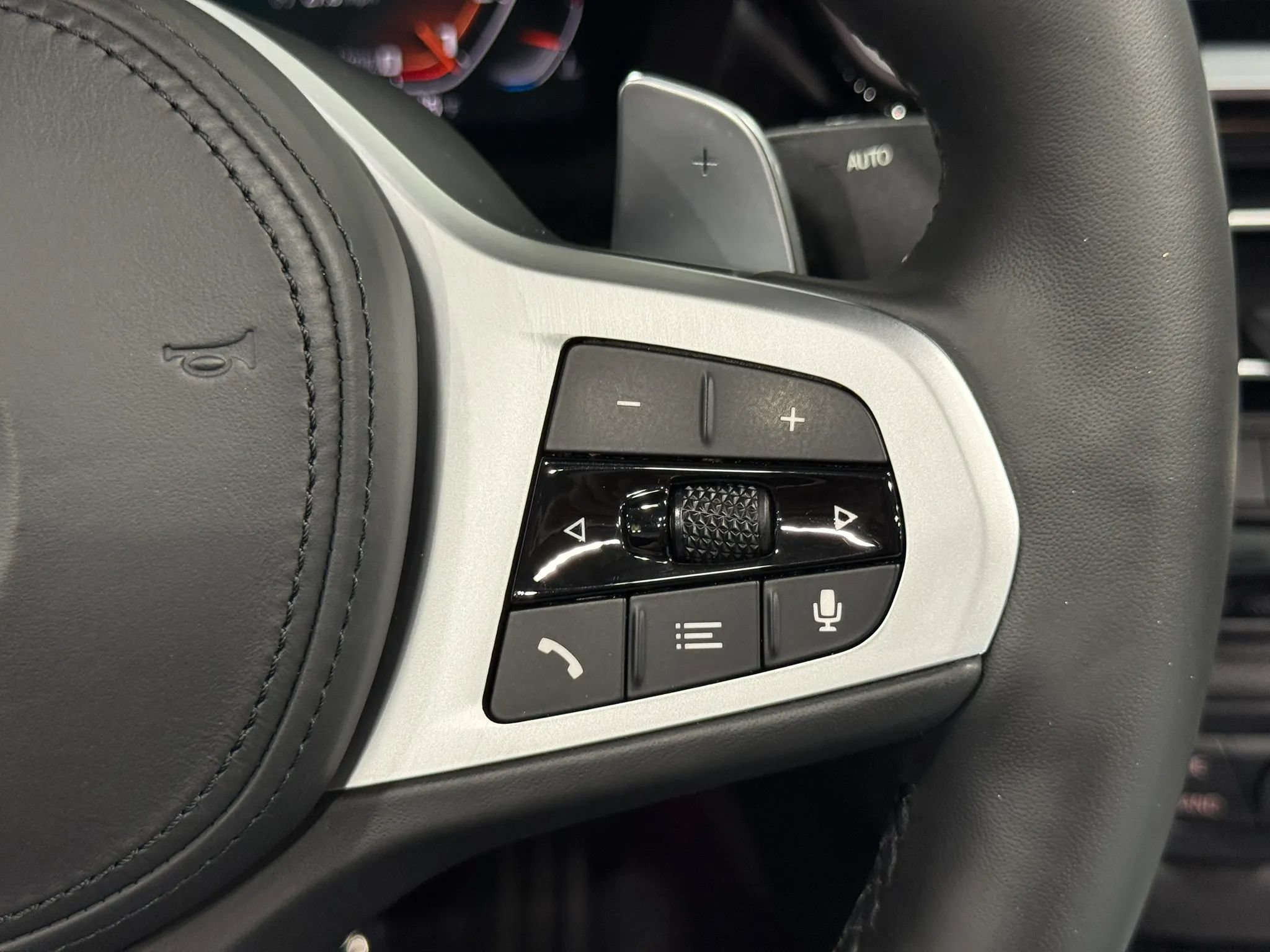 Used 2019 BMW Z4 sDrive30i w/ M Sport Package RWD image 28