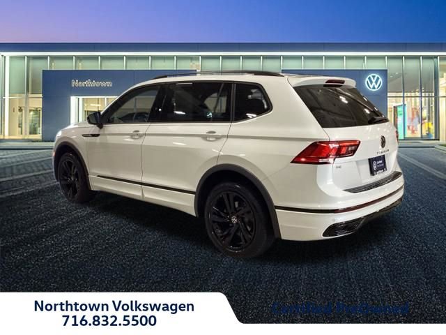 Used 2023 Volkswagen Tiguan SE R-Line AWD/4WD image 3