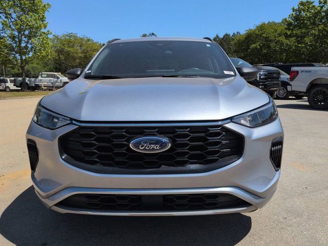 Certified 2023 Ford Escape ST-Line w/ Tech Pack #1 FWD image 9