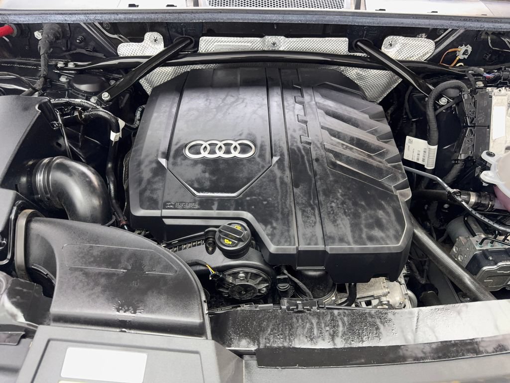 Used 2024 Audi Q5 2.0T Premium w/ Convenience Package AWD/4WD image 78