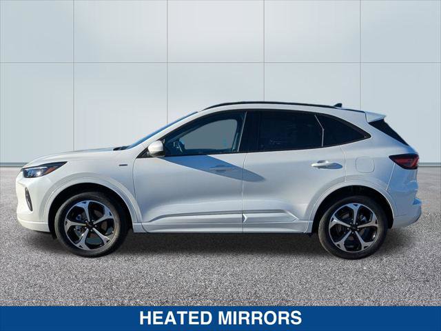 Used 2025 Ford Escape ST-Line Elite image 2