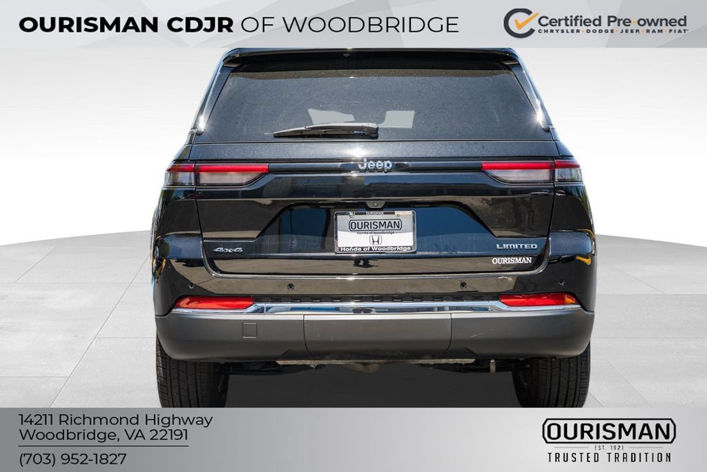 Used 2023 Jeep Grand Cherokee Limited AWD/4WD image 6
