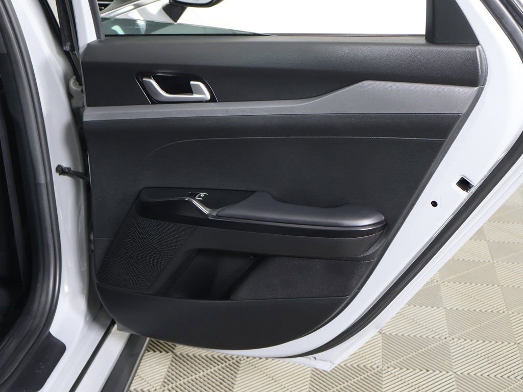 Used 2024 Kia K5 GT-Line image 27