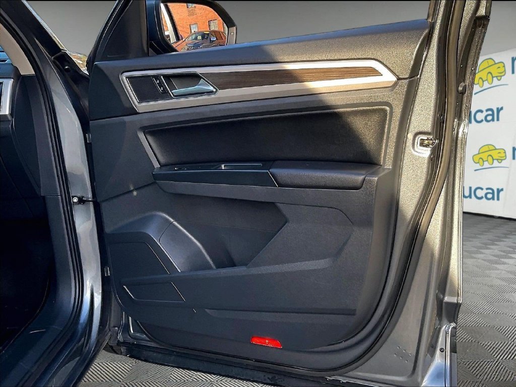 Used 2019 Volkswagen Atlas SE AWD/4WD image 12