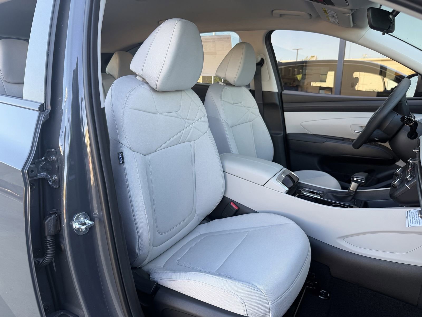 New 2026 Hyundai Tucson SE image 24