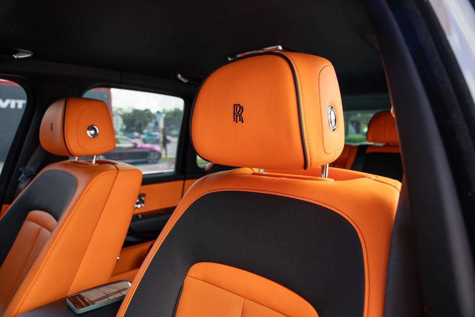 Used 2025 Rolls-Royce Cullinan image 20