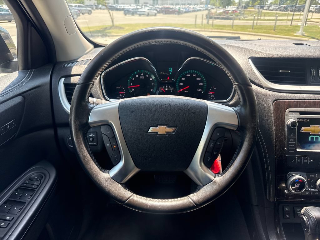 Used 2016 Chevrolet Traverse LT FWD image 19