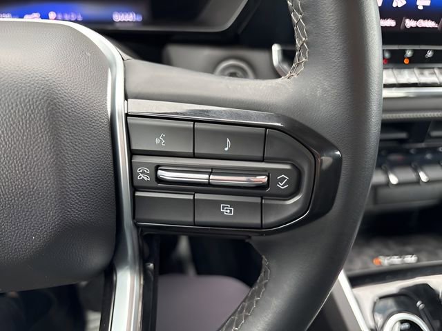 Used 2023 Chevrolet Colorado LT w/ LT Convenience Package II image 13