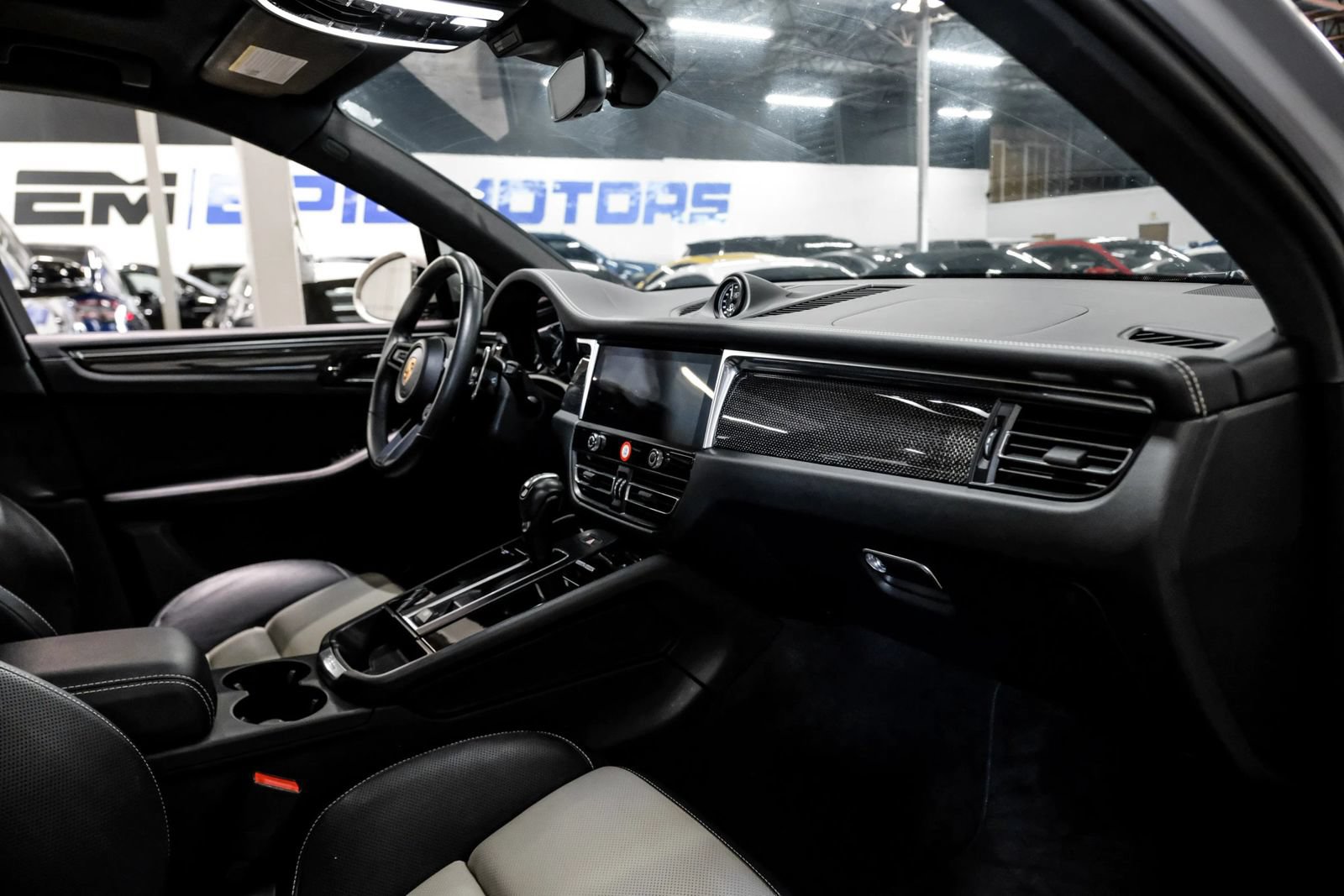Used 2023 Porsche Macan GTS AWD/4WD image 14