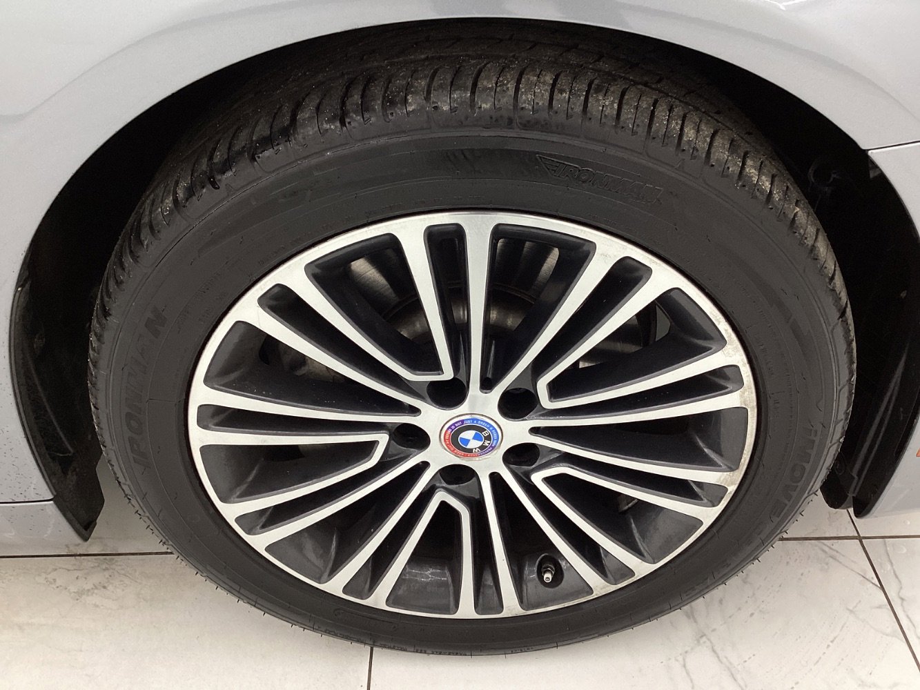 Used 2019 BMW 540i xDrive w/ Convenience Package image 47