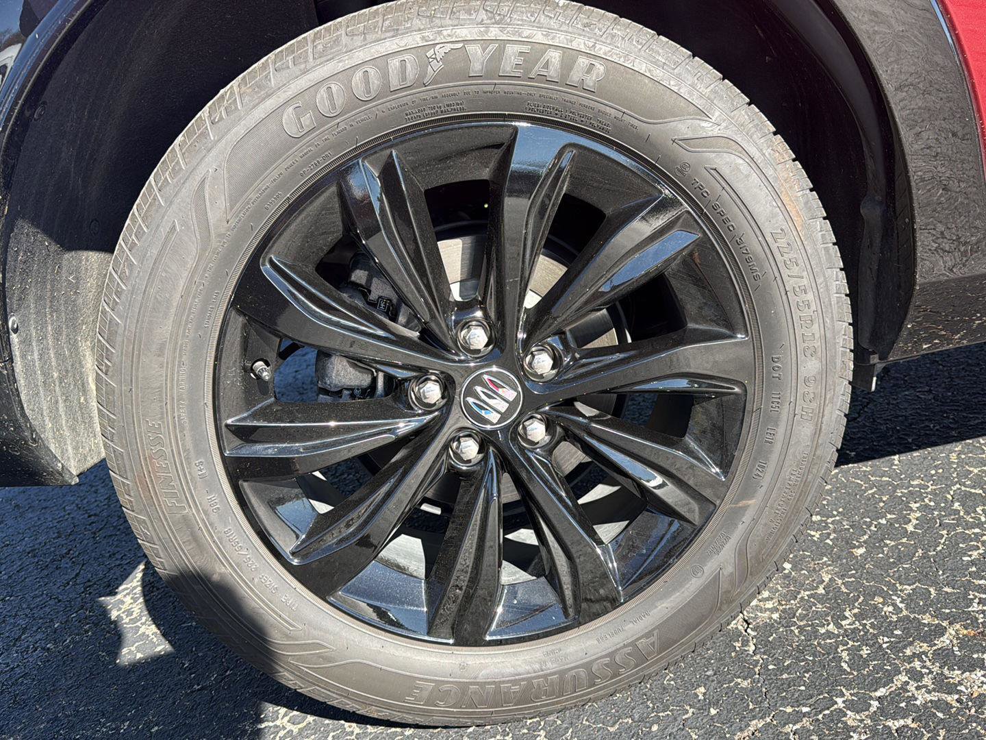 Used 2024 Buick Envista Sport Touring image 12