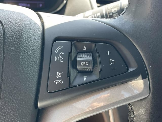 Used 2020 Chevrolet Trax LT w/ LT Convenience Package FWD image 25