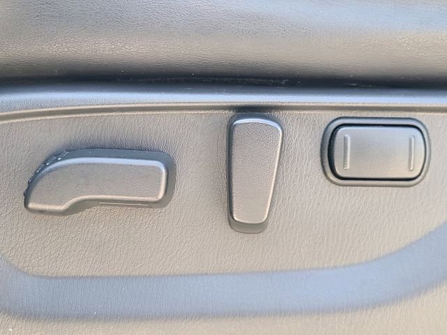Used 2024 Nissan Armada SV RWD image 19