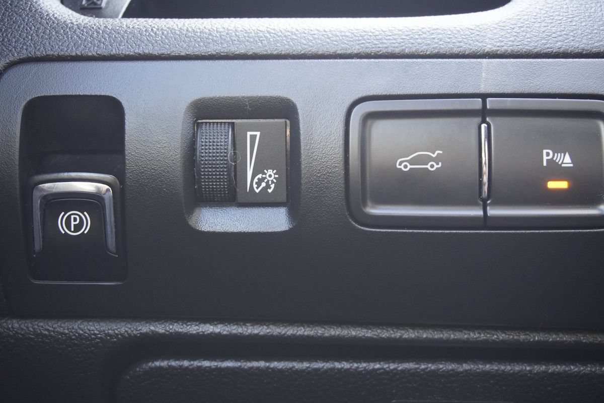 Used 2019 Chevrolet Impala Premier FWD image 18
