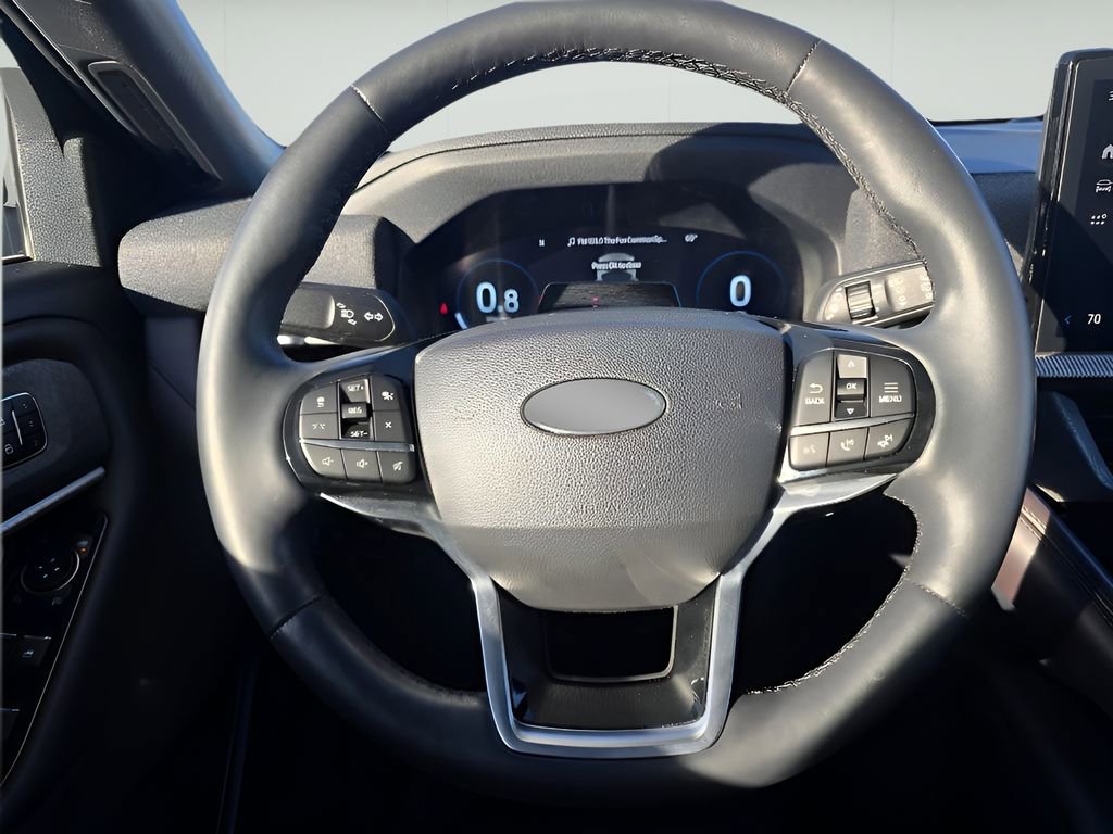 Used 2025 Ford Explorer Platinum w/ LUX Leather Package image 30